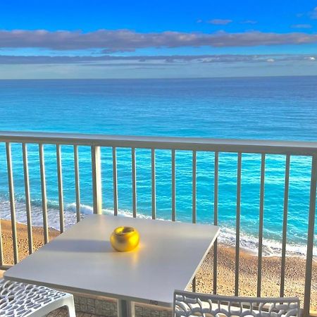 Seaviews By Jenni Menton, La Suite, Superbe Front De Mer, Top Emplacement Avec Terrasse Et Parking! 외부 사진