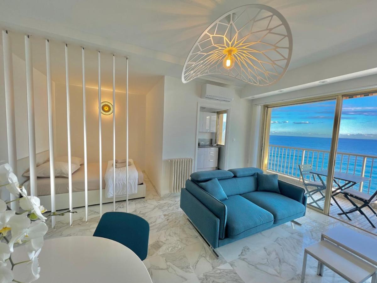 Seaviews By Jenni Menton, La Suite, Superbe Front De Mer, Top Emplacement Avec Terrasse Et Parking! 외부 사진