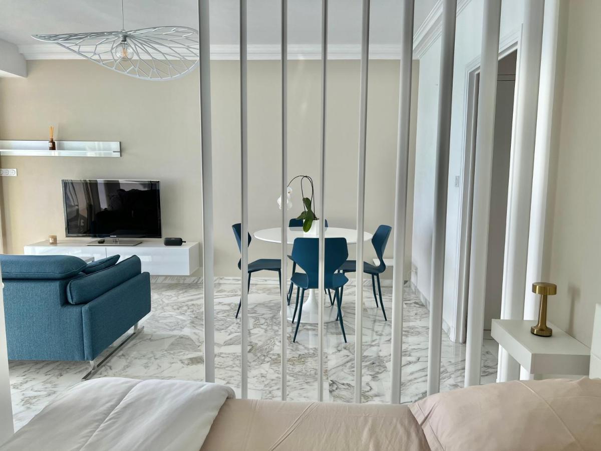 Seaviews By Jenni Menton, La Suite, Superbe Front De Mer, Top Emplacement Avec Terrasse Et Parking! 외부 사진