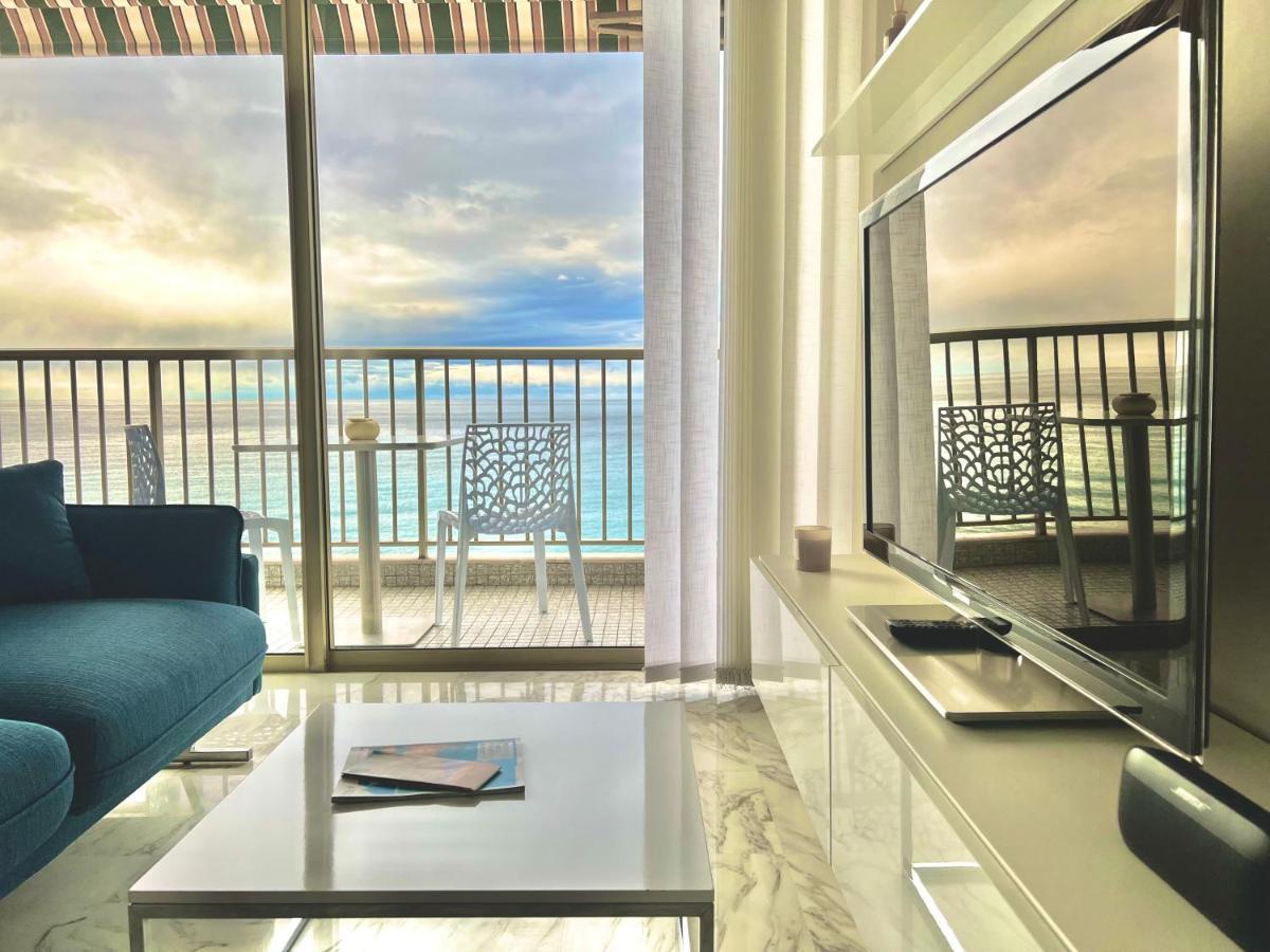 Seaviews By Jenni Menton, La Suite, Superbe Front De Mer, Top Emplacement Avec Terrasse Et Parking! 외부 사진